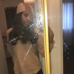 Meet your Posher, Chas